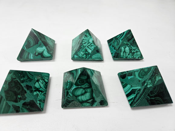 Crystals - Pyramid - Malachite
