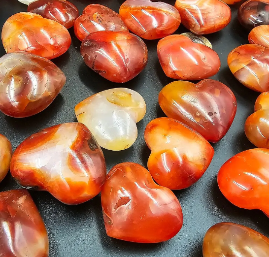 Crystals - Small Heart - Carnelian